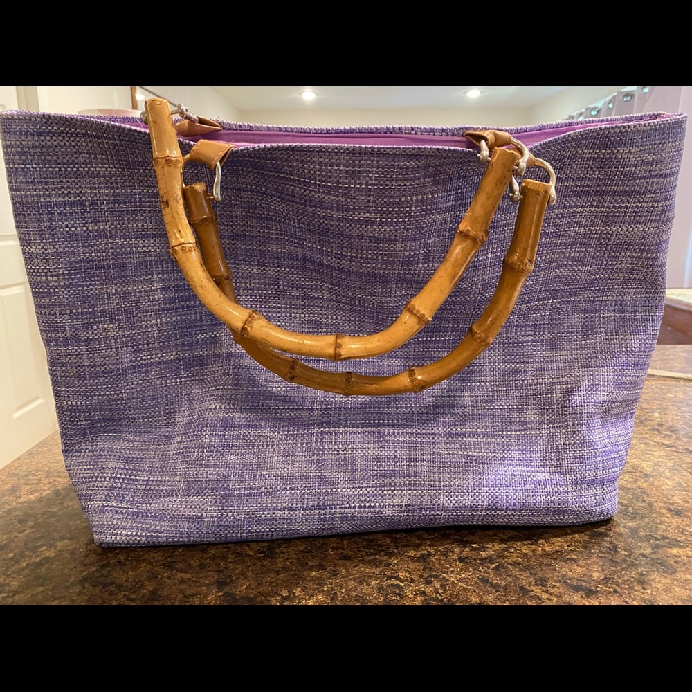 Purple paper straw bag with bamboo straps